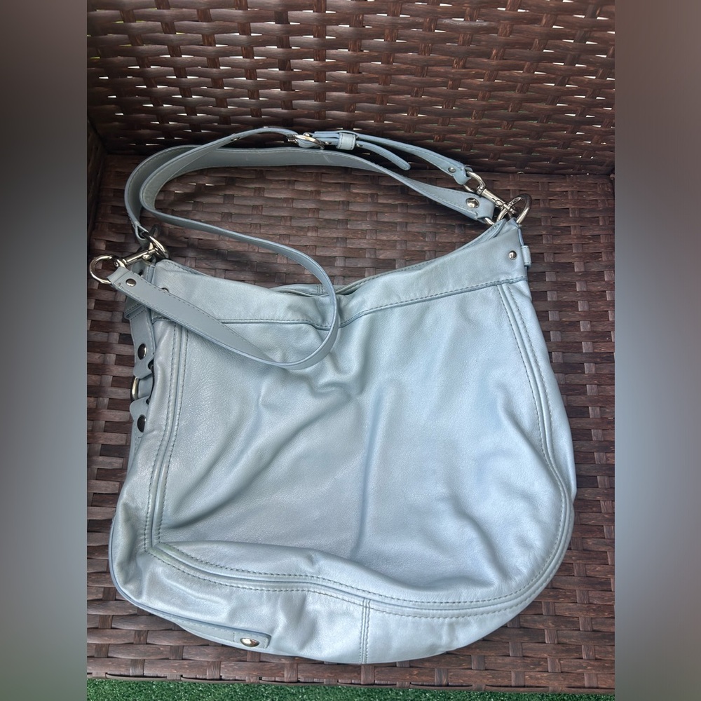 🟢 COACH • Light Blue Hobo Style Bag • Large •